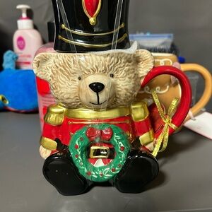 Marshalls Red and Black Bear Soldier Mug with Wreath